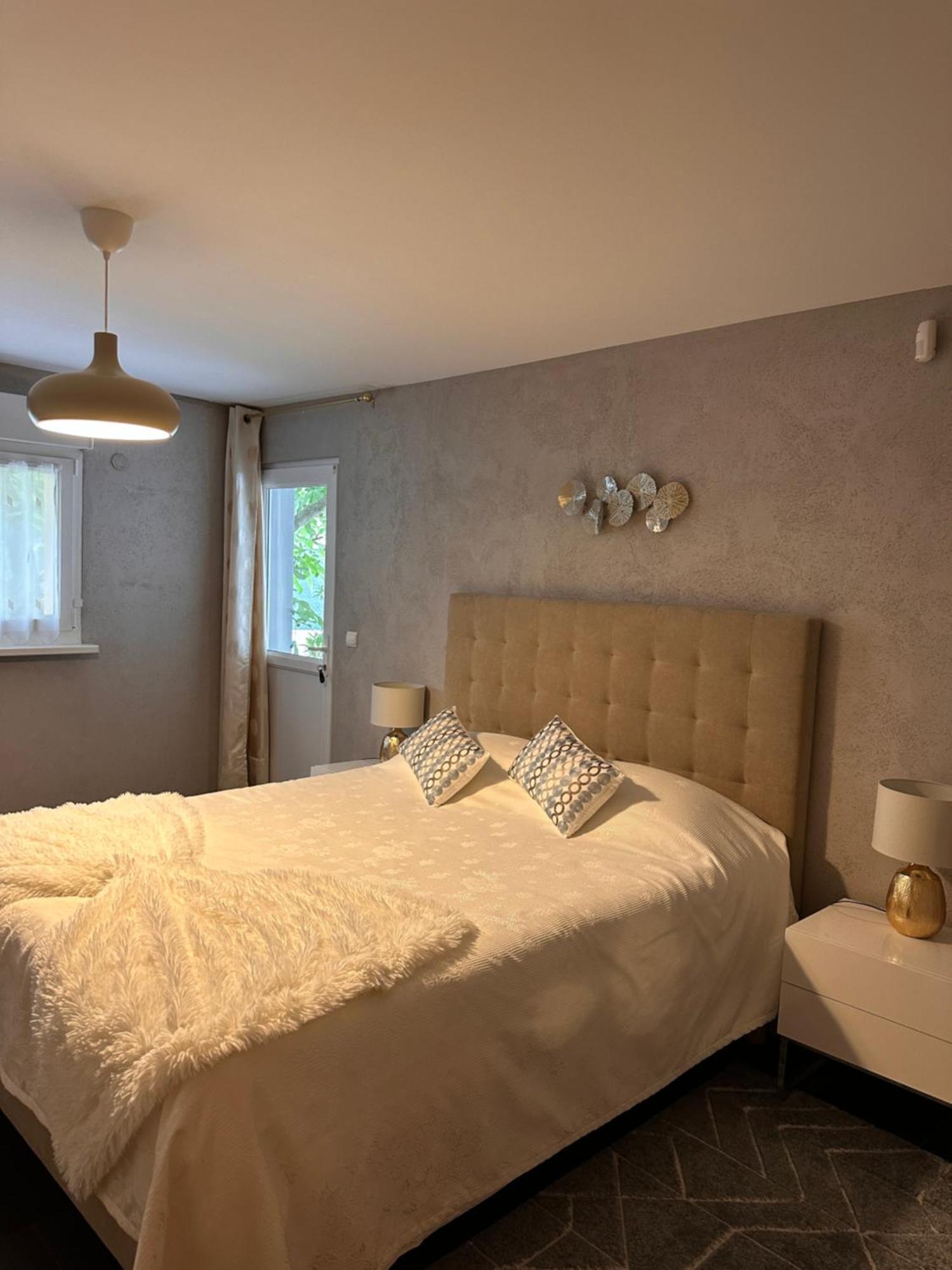 Chambre Privative Au Rez De Jardin Dans Villa La Wantzenau Esterno foto